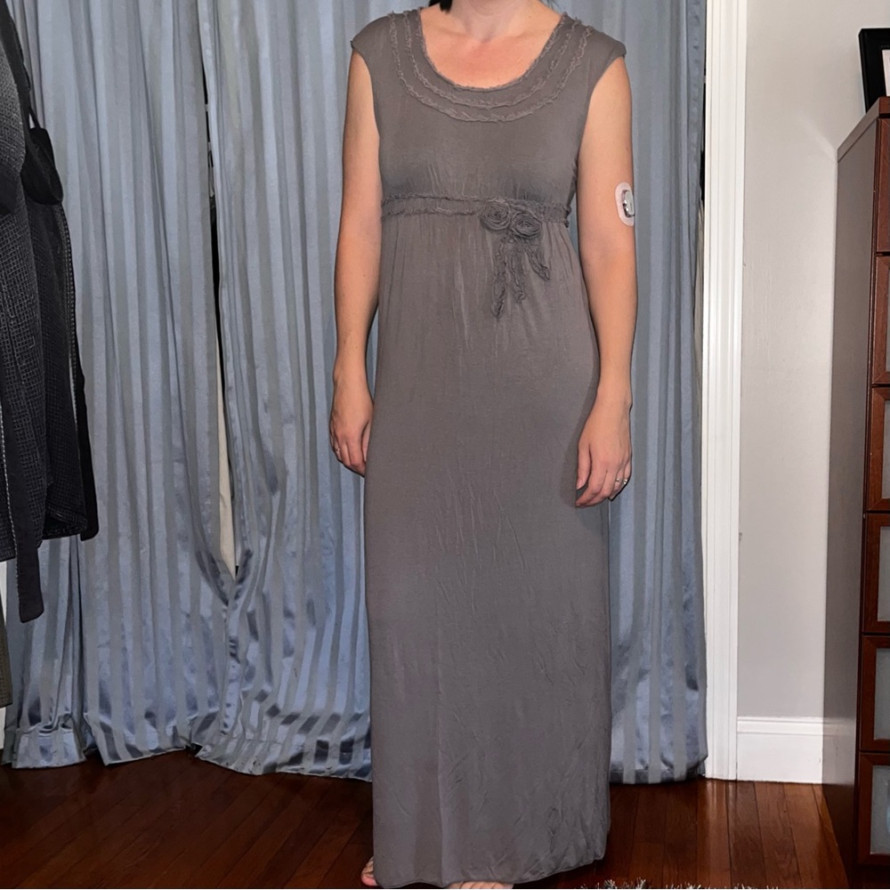 Max Studio Gray Sleeveless Crew Neck Maxi Dress